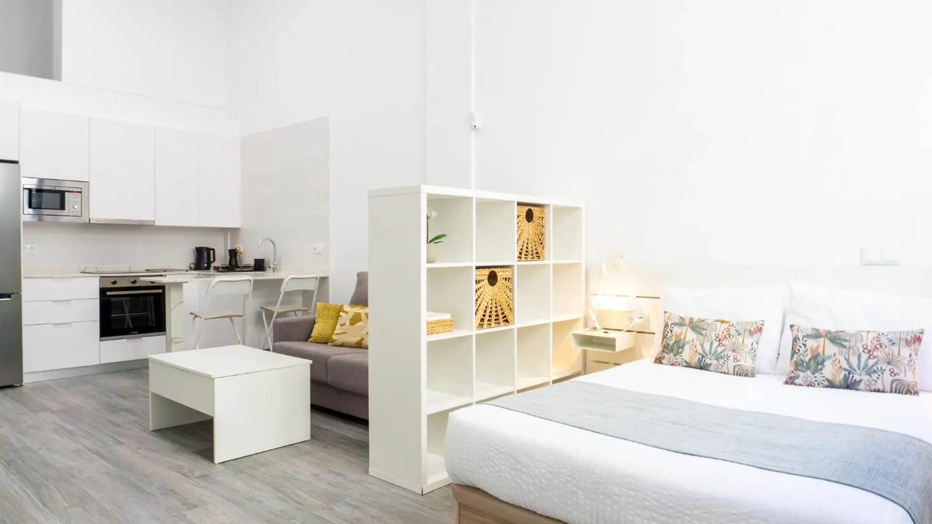 Apartament Little Charm Malaga 0*,